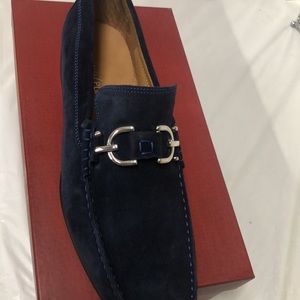 100% Authentic Donald J. Plainer Dacio-24 Navy Sport Suede - NWT